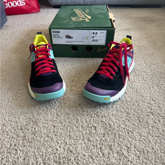 Danner Shoes - Danner Women's Trail 2650 topo designs collaboration